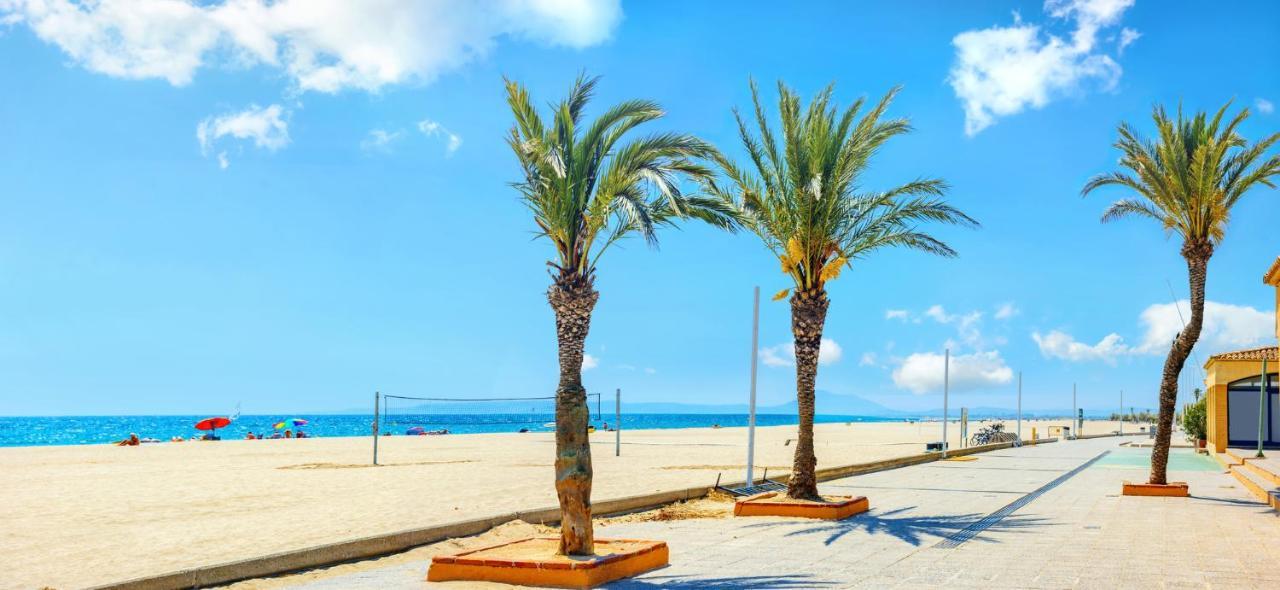 Welcs Apartamento 008 Emp Cerca De La Playa Lejlighed Empuriabrava Eksteriør billede
