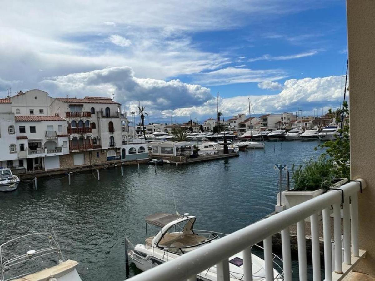 Welcs Apartamento 008 Emp Cerca De La Playa Lejlighed Empuriabrava Eksteriør billede